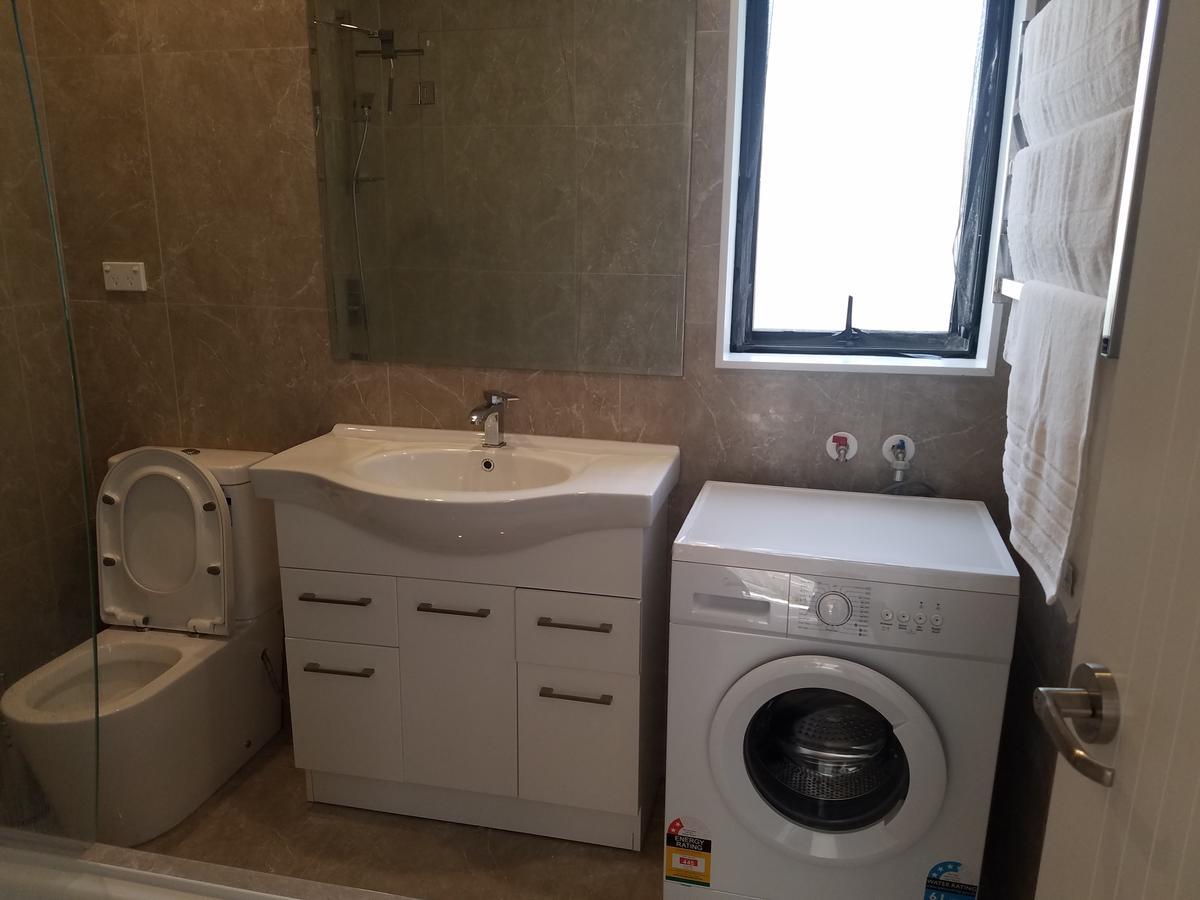 New Smart Home Nearby Plaza أوكلاند المظهر الخارجي الصورة